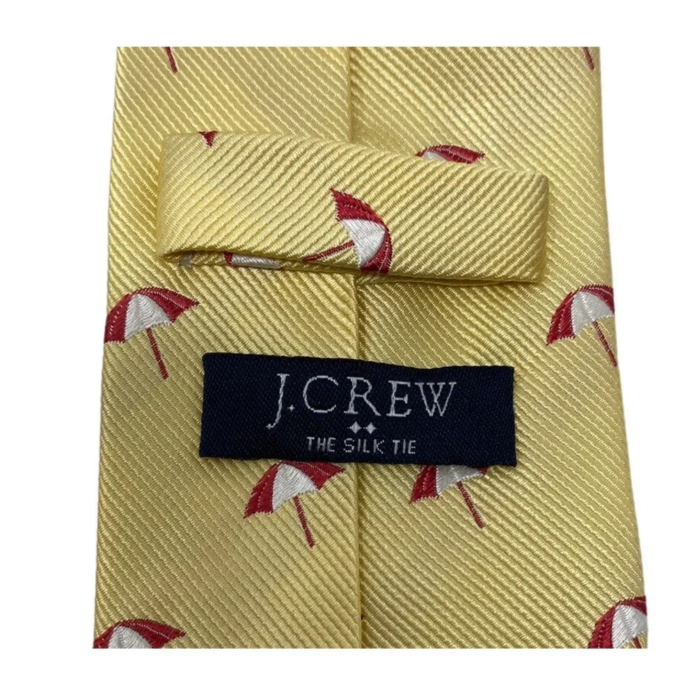 J.Crew Mens Silk Tie Yellow with Red & White Umbrellas Slim Skinny Neck Tie